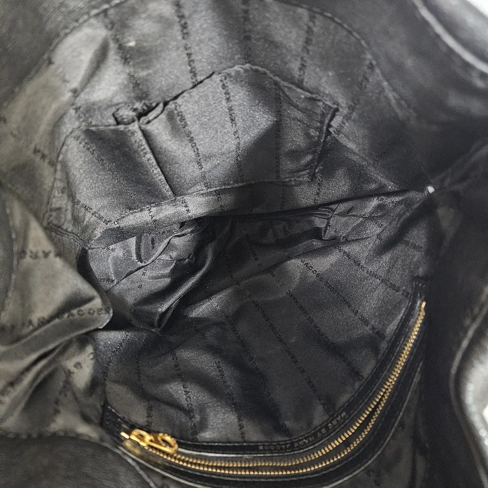 Marc by Marc Jacobs Black Goat Leather Hobo Crossbody Bag Zip Slouchy